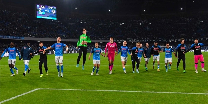 Cùng nhau tìm hiểu lối chơi của CLB Napoli