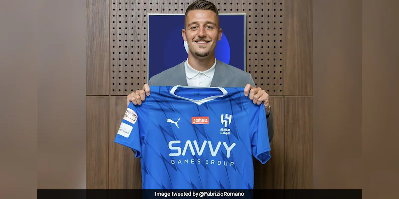 Chân dung của cầu thủ Sergej Milinković-Savić